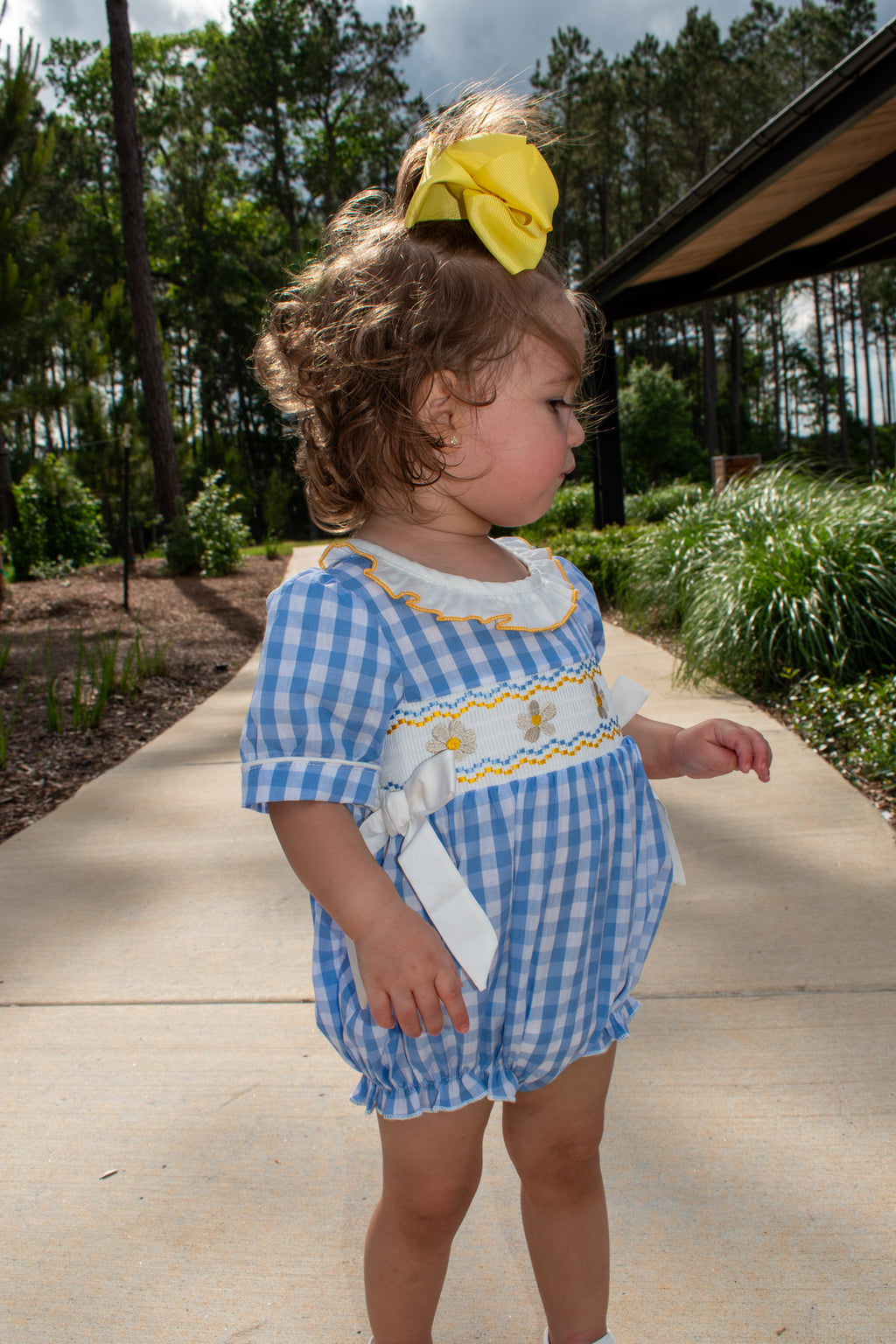 Daisy Bow Smocked
